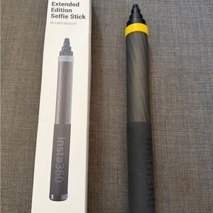 insta360 Extended Edition Selfie Stick - Black with Yellow Accent 36cm to 3m